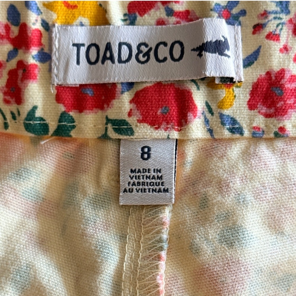 Toad&Co Earthworks Ditsy Floral Organic Cotton Camp Shorts, Yellow,8 (NWOT) - Picture 3 of 9